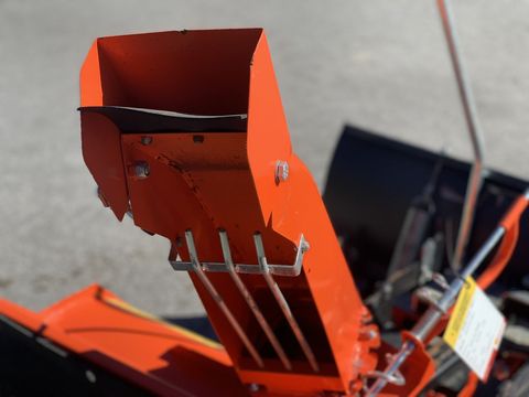 [3944-6120278-3.jpg]