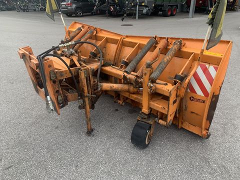 [3944-6261847-4.jpg]