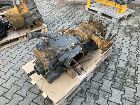 [4079-3968379-14.jpg]