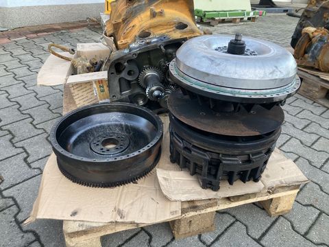 [4079-3968379-9.jpg]