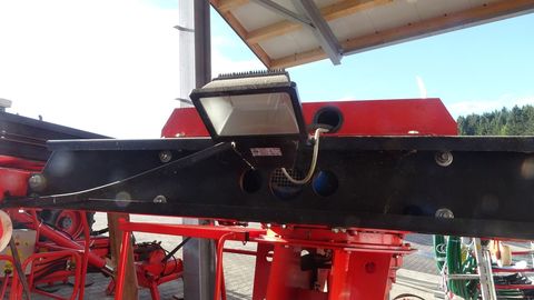 [4079-6099537-6.jpg]