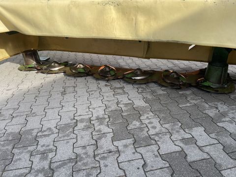 [4079-6535268-8.jpg]