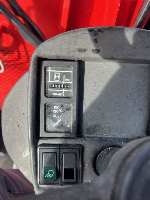 [4750-6478245-11.jpg]