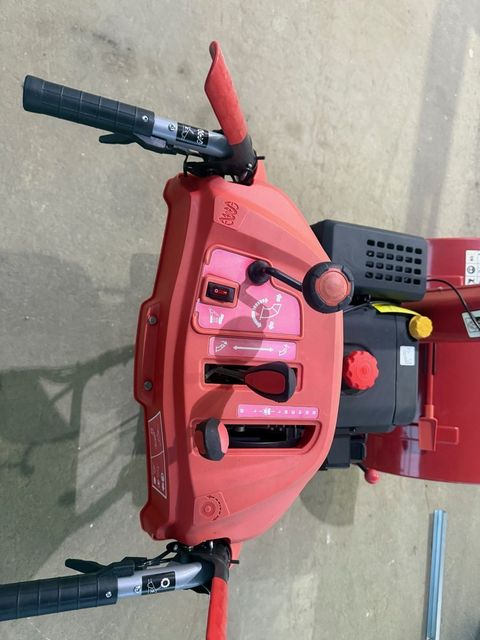 [4750-6736009-9.jpg]