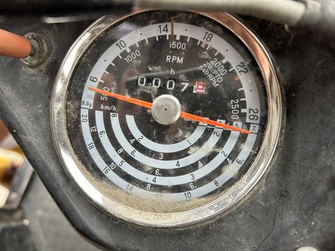 [5032-4438903-6.jpg]