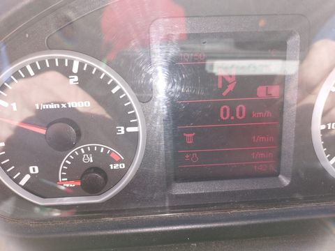 [6032-4876842-3.jpg]