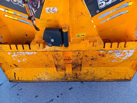 [6034-6769683-6.jpg]