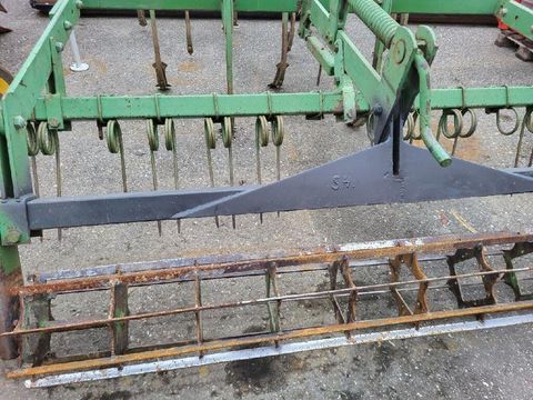 [6734-6542778-4.jpg]