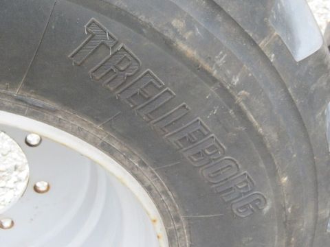 [7455-4644371-11.jpg]