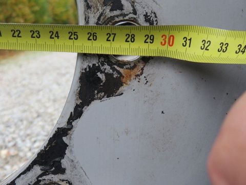 [7455-4644371-9.jpg]