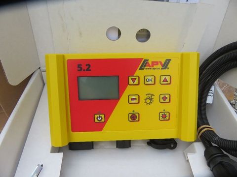 [7455-5462768-7.jpg]