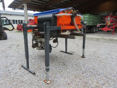 [7455-6003328-5.jpg]