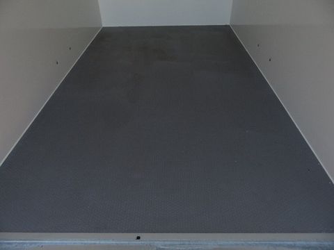 [7455-6732782-6.jpg]