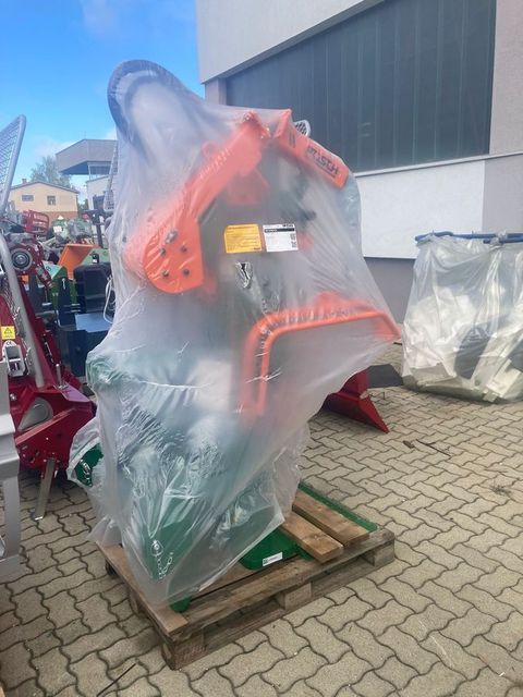 [3186-3282019-0.jpg]