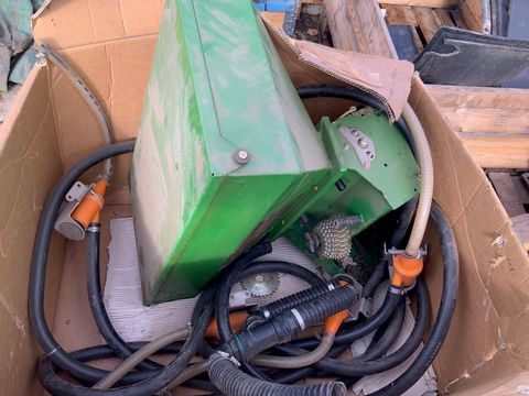 [3186-4077742-0.jpg]