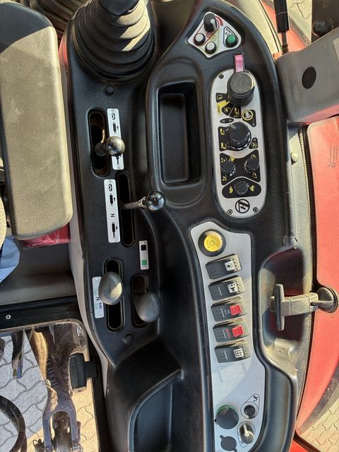 [3186-6074850-1.jpg]