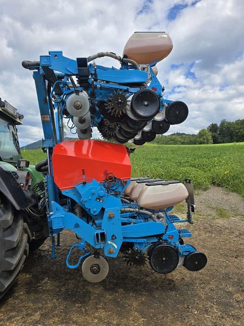 [3186-6091722-2.jpg]