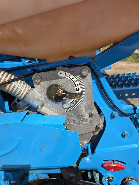 [3186-6091722-4.jpg]