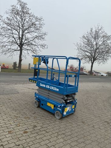 [3186-6430315-0_1.jpg]