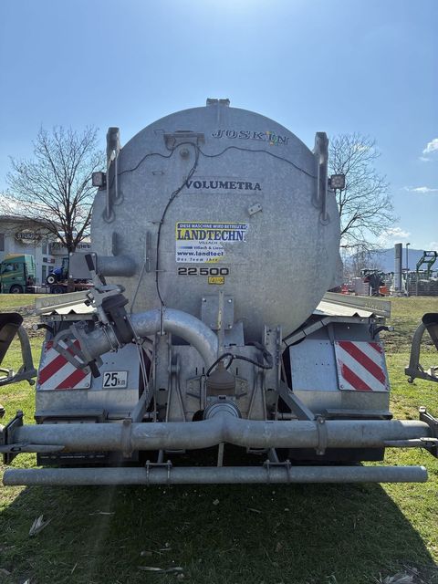 [3186-6879532-3.jpg]