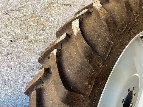 [3213-6290267-2.jpg]