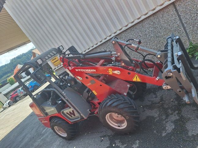 [3229-5947333-0_1.jpg]