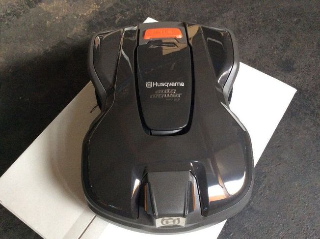 [3229-6451792-0_1.jpg]