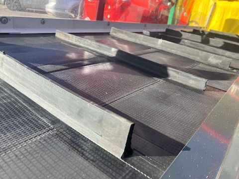 [3229-6455197-4.jpg]