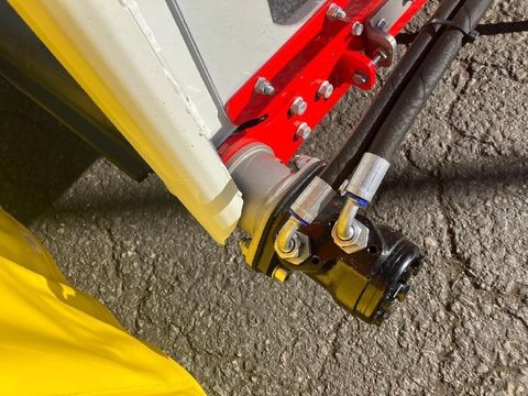 [3229-6455197-8.jpg]