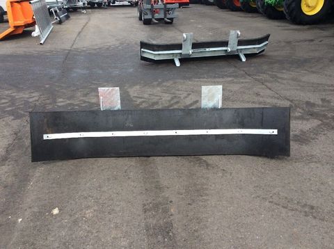 [3229-6492820-1.jpg]