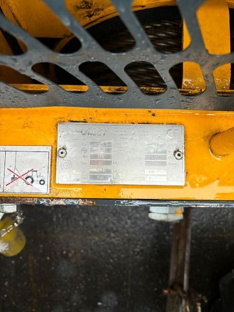 [3229-6506399-4.jpg]