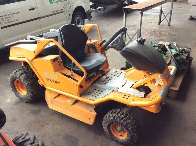 [3229-6561595-0_1.jpg]