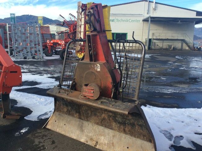 [3229-6622463-0_1.jpg]