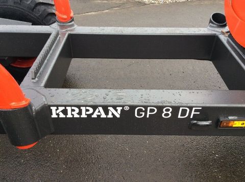 [3229-6670080-9.jpg]