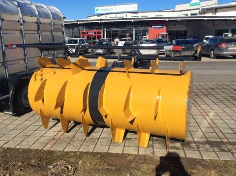 [3229-6753102-3.jpg]