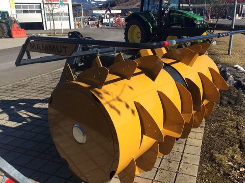 [3229-6753102-5.jpg]