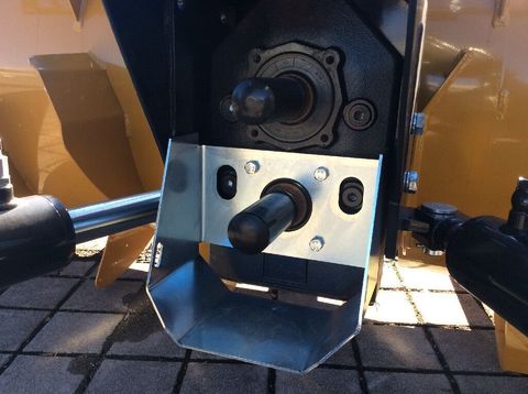 [3229-6753102-6.jpg]