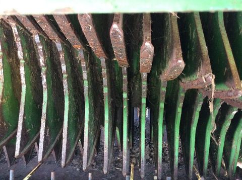 [3229-6794384-9.jpg]