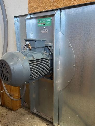 [3229-6933483-0_1.jpg]