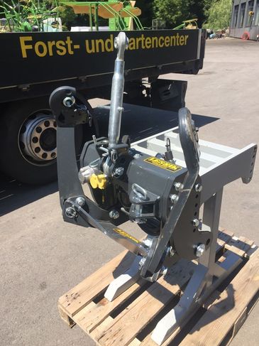 [3244-1749064-0_1.jpg]