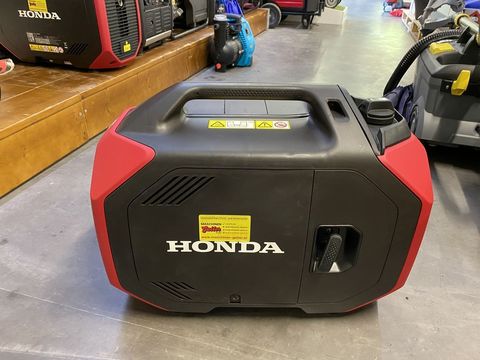 [3244-3170467-3.jpg]