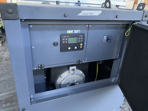 [3244-3317215-8.jpg]