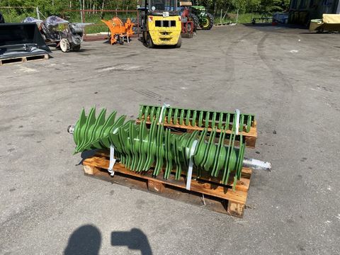 [3244-3620716-0.jpg]