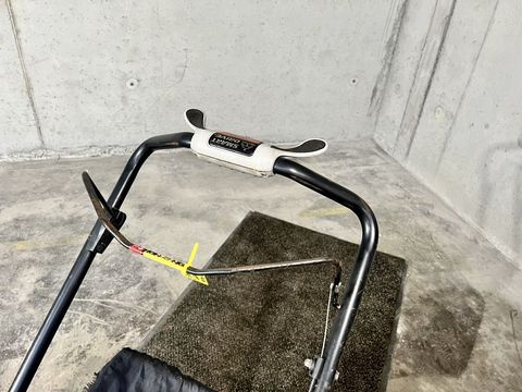 [3244-3683684-7.jpg]