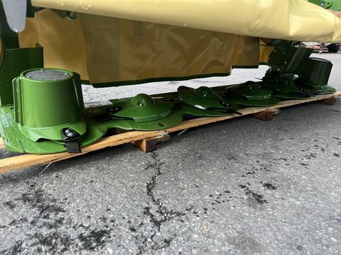 [3244-3701957-9.jpg]