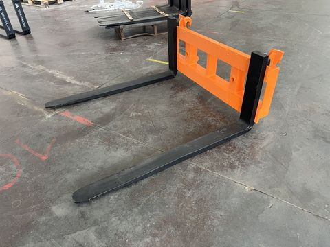 [3244-3814345-3.jpg]