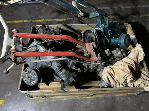 [3244-3912496-18.jpg]