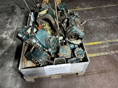 [3244-3912496-8.jpg]