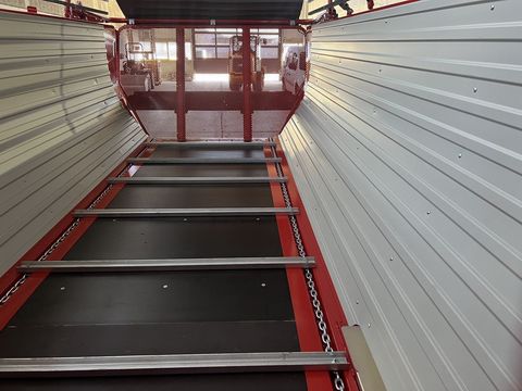 [3244-3979751-6.jpg]