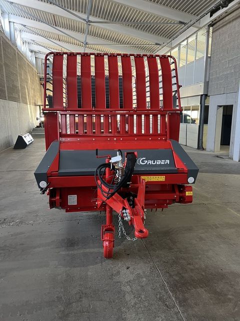 [3244-3979751-7.jpg]